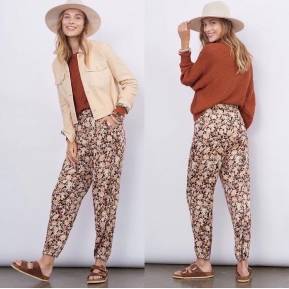 Anthropologie | 100% Viscose Women's Black, Peach & Cream Floral Print Pants | 2